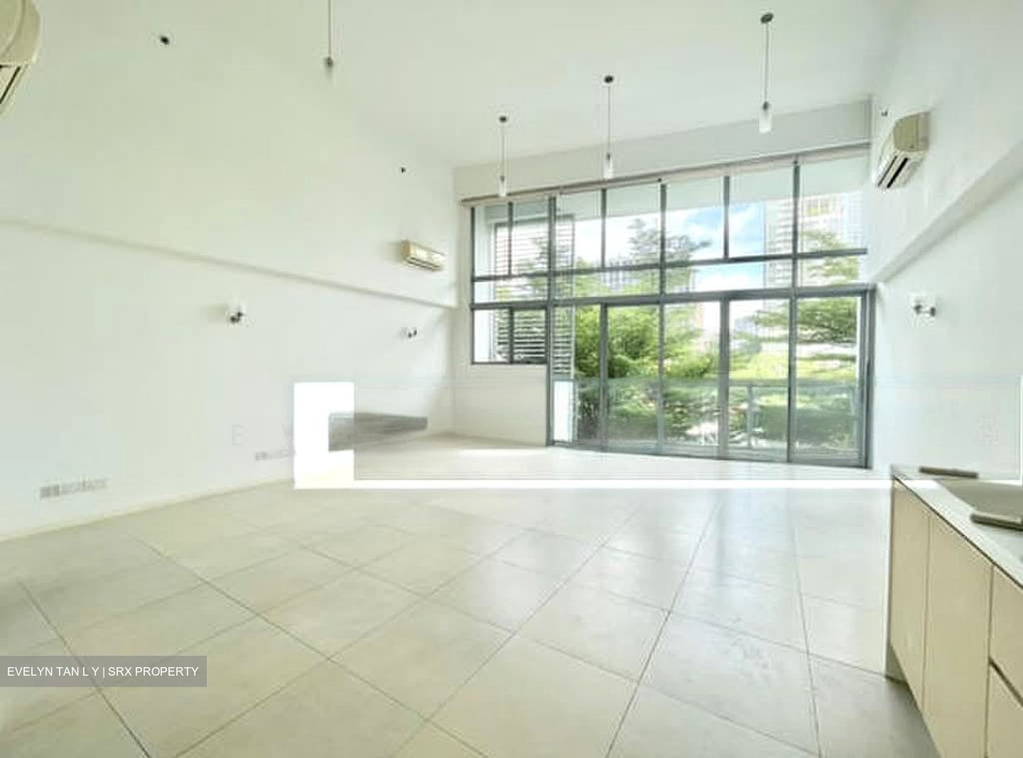 Southbank (D7), Office #613723701